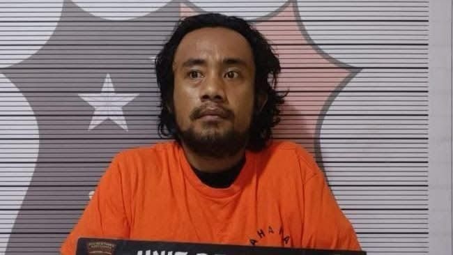 Bang Gondrong Ngaku Polisi Rampok Handphone Anak Polisi Ditangkap Sama Polisi