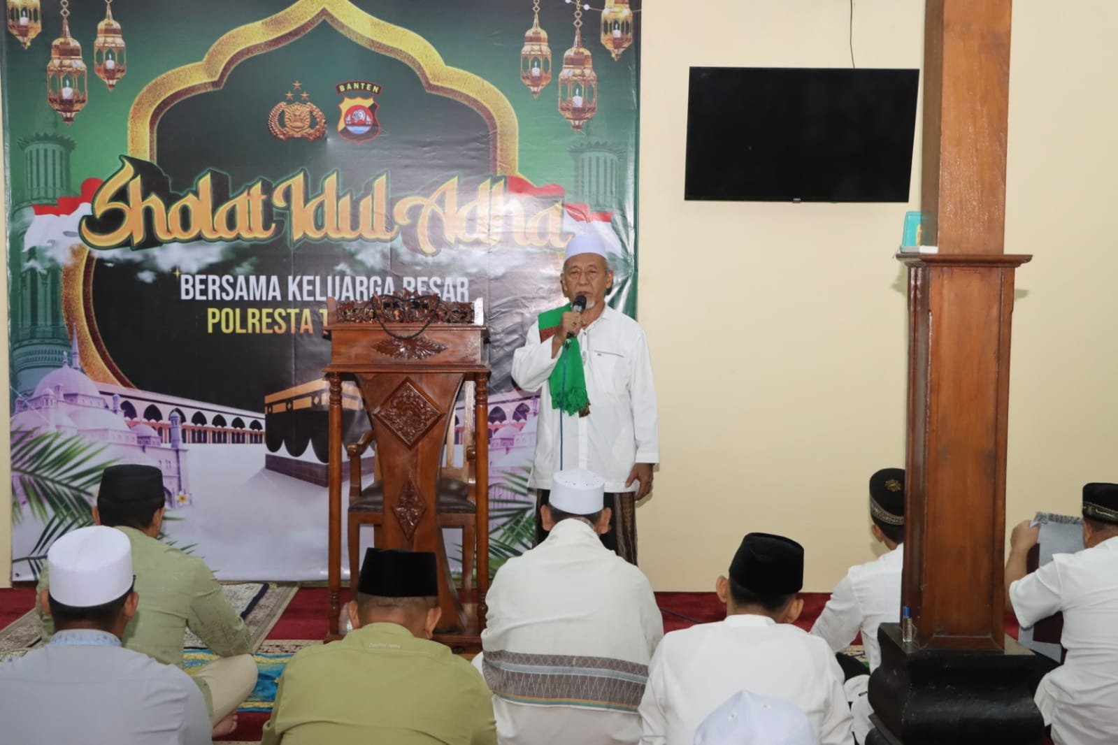 Semangat Takwa, Polresta Tangerang Laksanakan Sholat Idul Adha Bersama Personel dan Keluarga