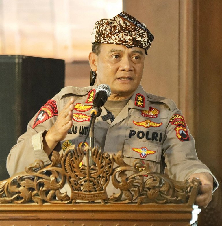 Kapolda Jateng Menekan Perintahkan Polisi Back Up Kawal Setiap Pentas Budaya, Gratis Tanpa Dipungut Biaya