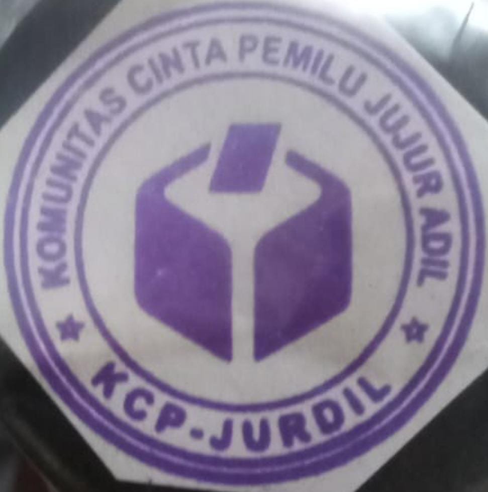 Barisan Teratur Bak Bangunan Kokoh Lebih Baik Daripada Gerombolan Yang Tercerai-Berai