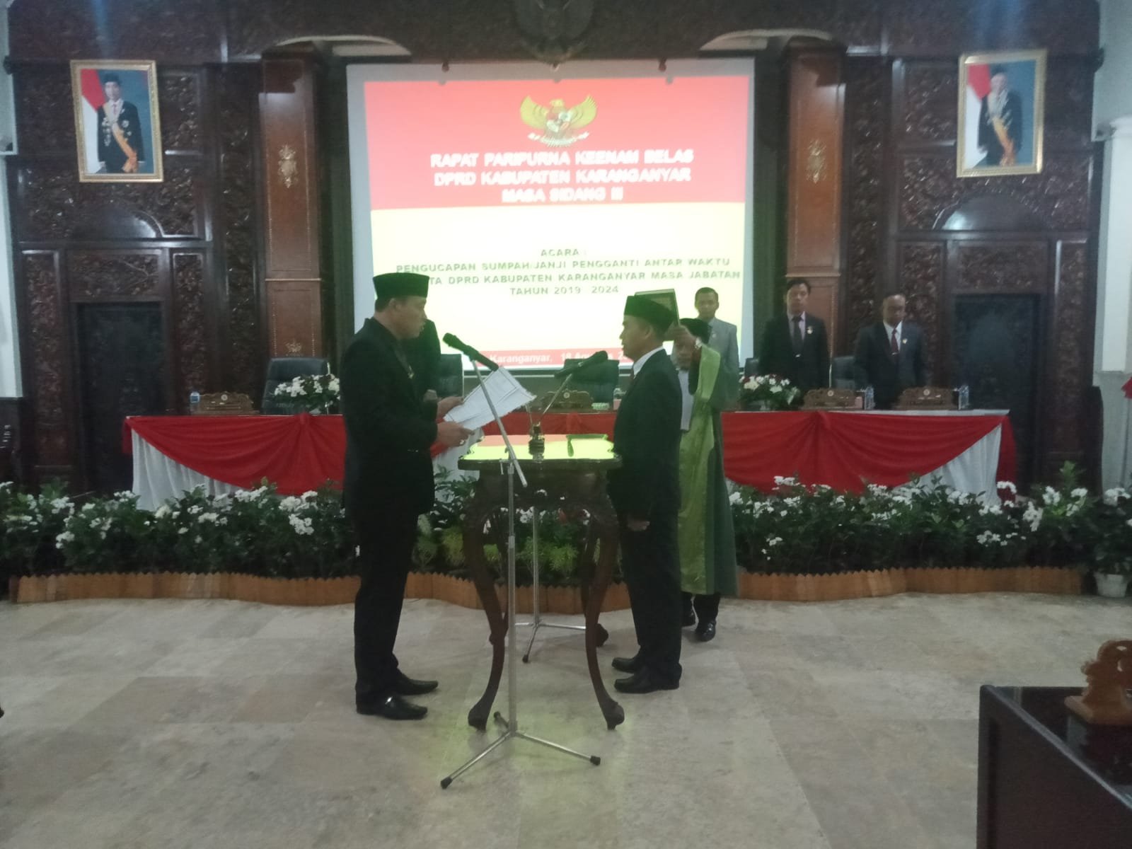 Rustam Junaedi Resmi Dilantik sebagai PAW Anggota DPRD Karanganyar
