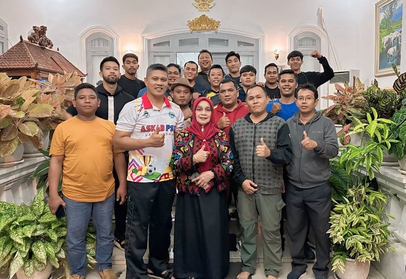 Plt. Bupati Labuhanbatu Lepas Rombongan Disporabudpar ke Kabupaten Samosir