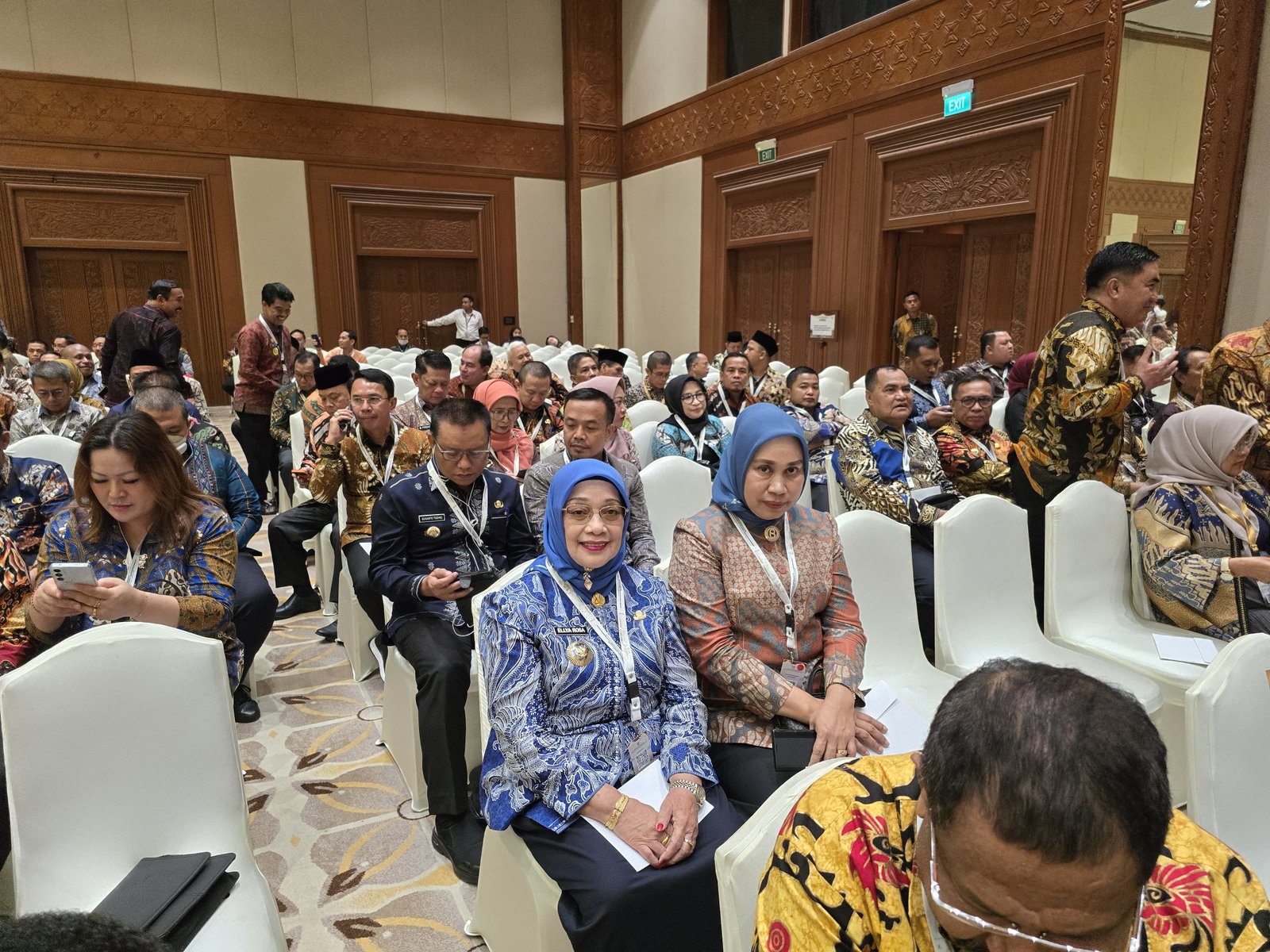 Plt Bupati Labuhanbatu Hadiri Seminar Nasional Penyampaian LHP BPK Rl