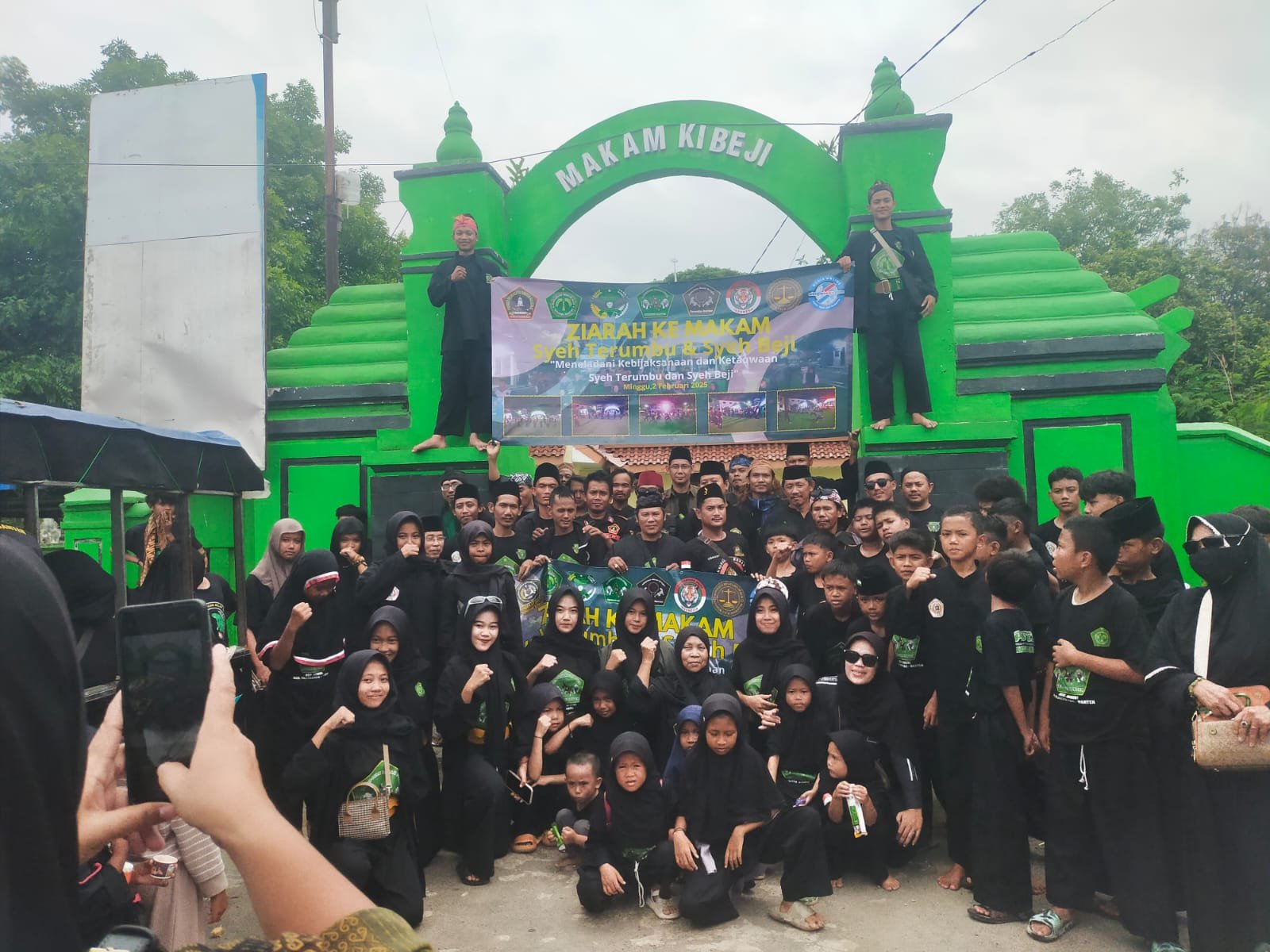 Pengurus dan Anggota PPSTB, Kabupaten Tangerang Berziarah Ke Makam Syeh Terumbu dan Syeh Beji
