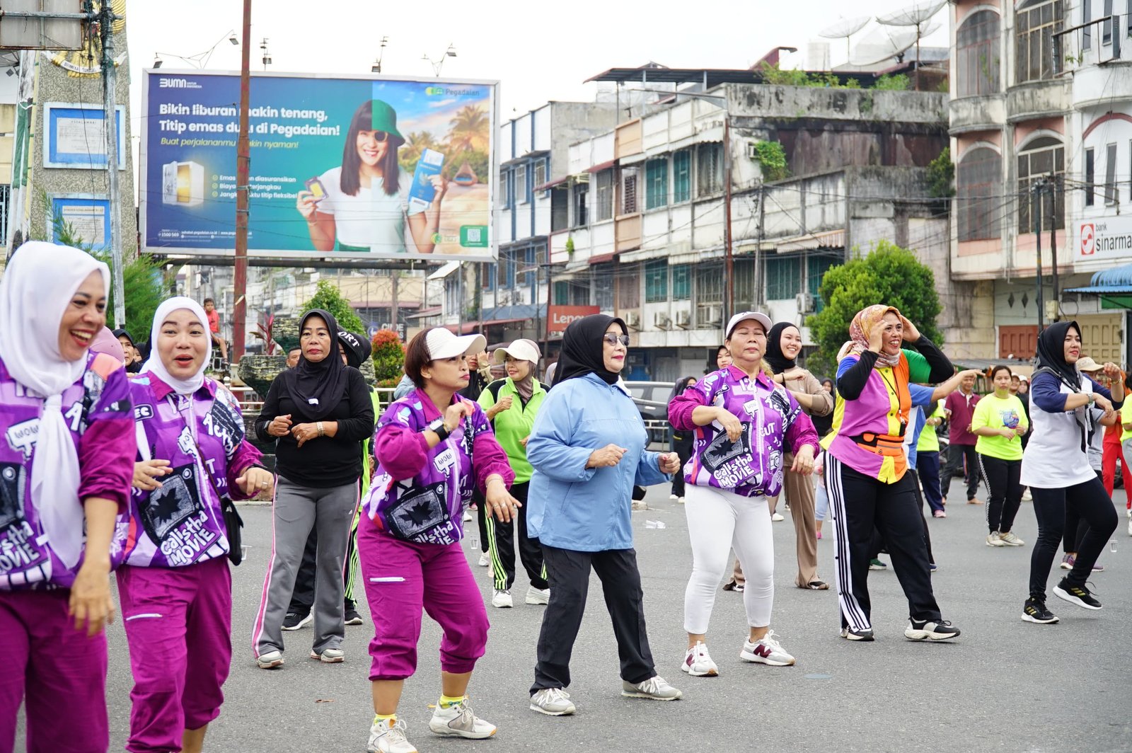 Plt Bupati Labuhanbatu Meriahkan Senam Sehat Car Free Day
