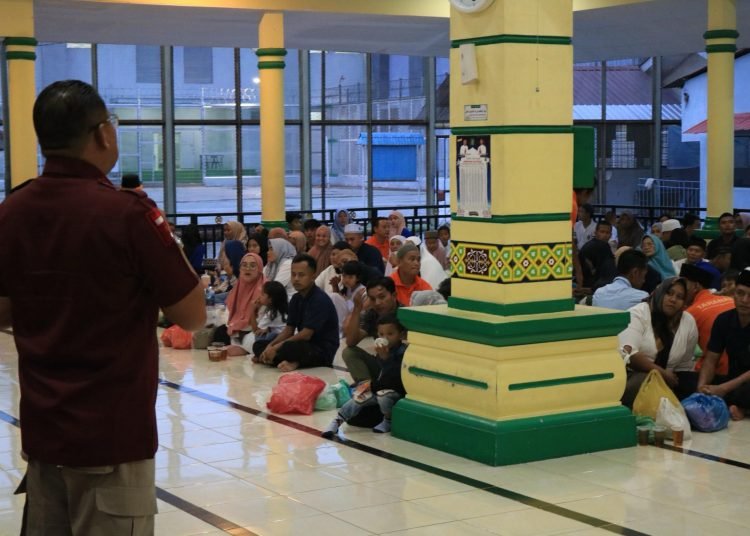 Lapas Kelas IIA Pematangsiantar, Warga Binaan dan Keluarga Buka Puasa di Masjid At-Taubah