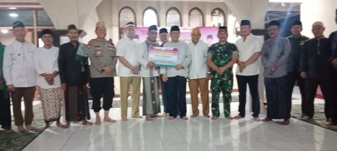 Danramil 05/Balaraja Bersama Muspika Kecamatan Balaraja melaksanakan Tarawih Keliling
