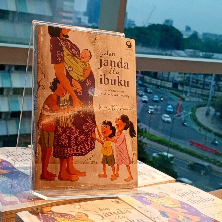 Majelis Kehormatan Pengurus Pusat IWO Luncurkan Buku Terbaru yang Berjudul