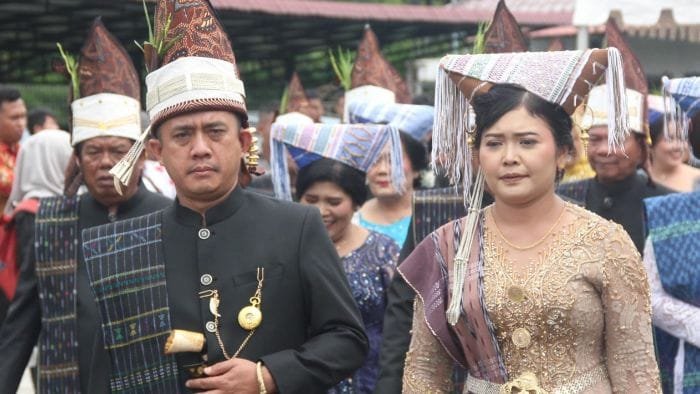 Usai Diambil Sumpah, Samrin Girsang Komit Prioritaskan Infrastruktur Jalan dan Sektor Pertanian di Simalungun