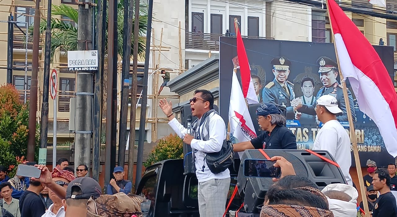 Aliansi Kebhinekaan Kembali Gelar Aksi Damai di Polda Bali, Tegaskan Segera Proses dan Tersangkakan AWK