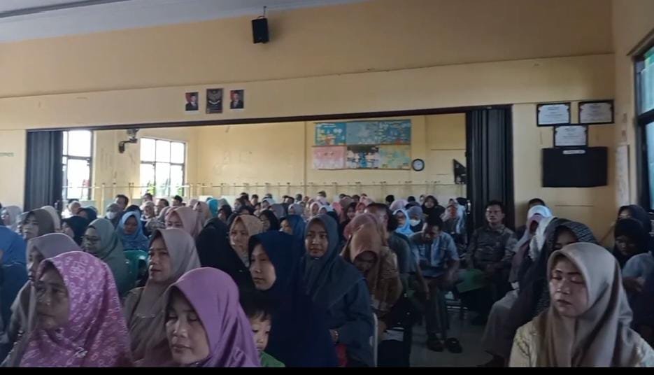 Siswa Tidak Mampu dan Yatim di MTsN 1 Serang Gratis