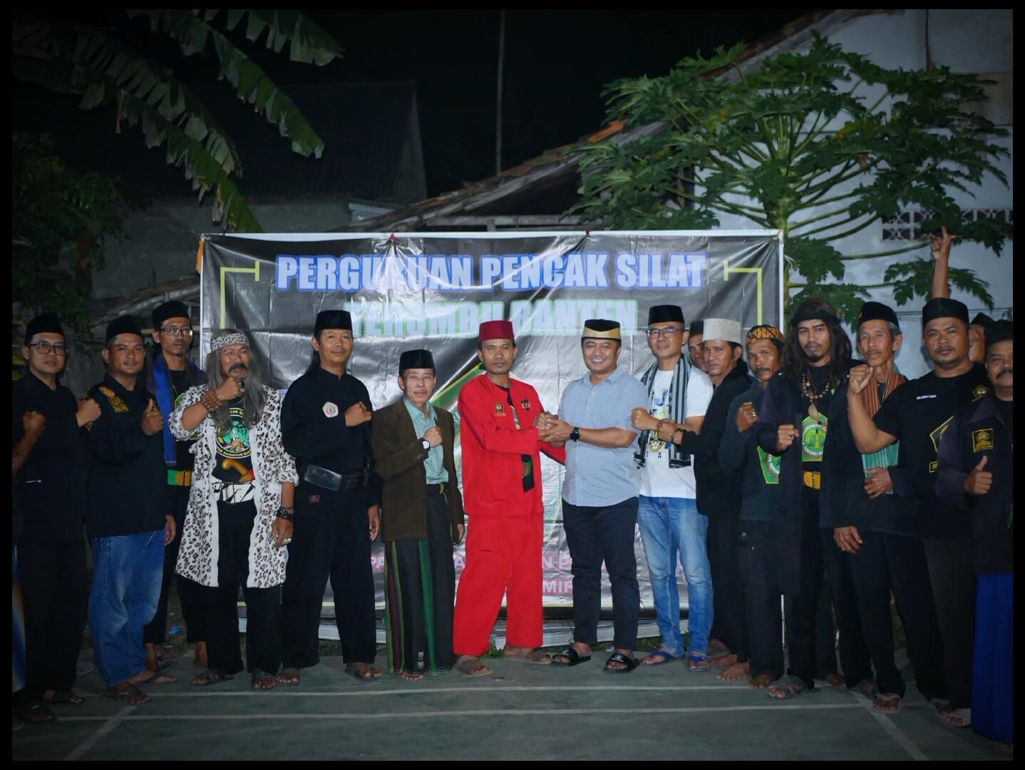 Camat Kemiri dan Kades Lontar Hadiri Tasyakuran Milad Ke 4, PPSTB Padepokan Macan Putih Kemiri