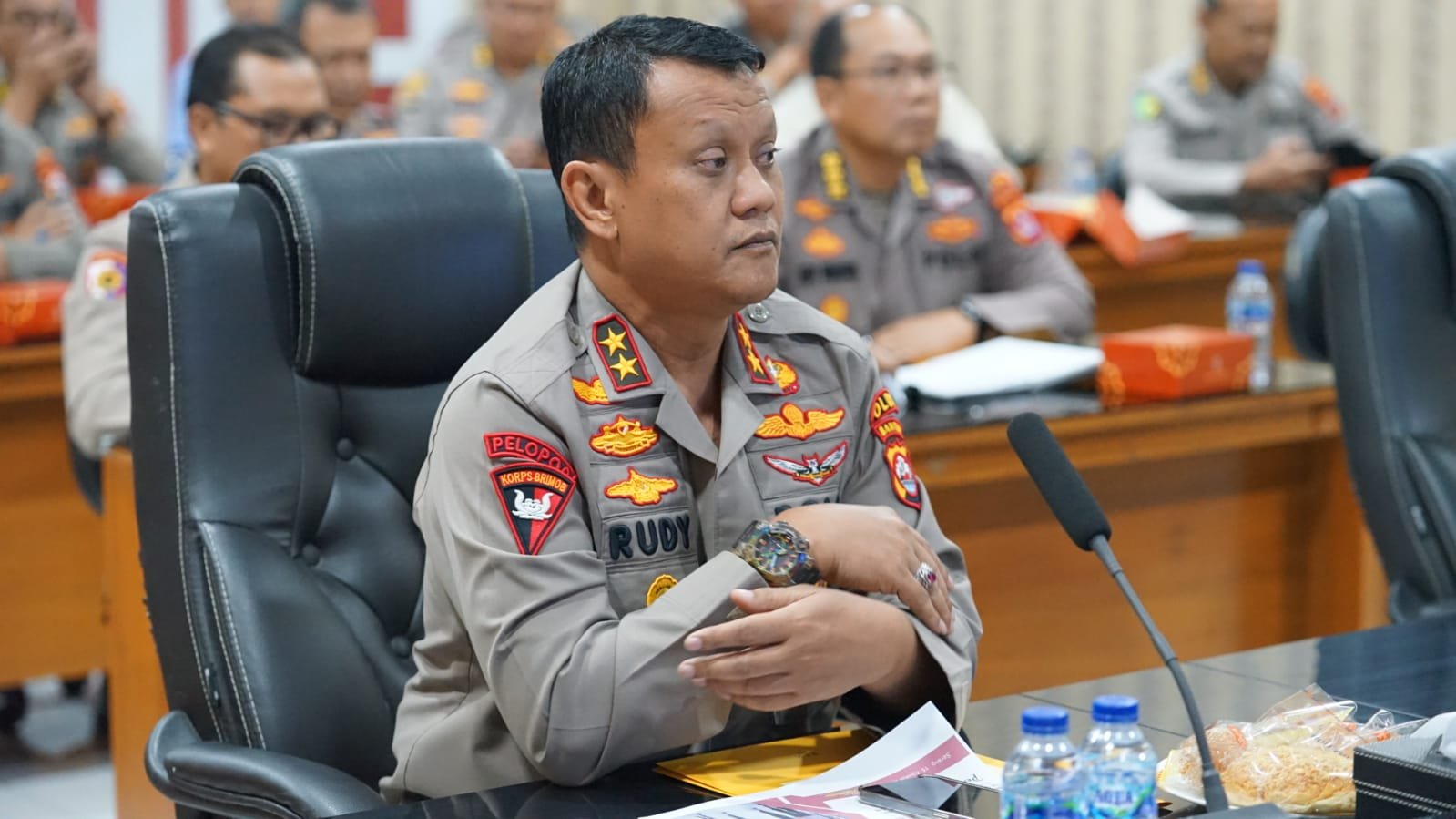 Polda Banten Ikuti Anev Situasi Kamtibmas Terkini dan Posko Presisi Dalam Rangka Persiapan Pelaksanaan Pemilu