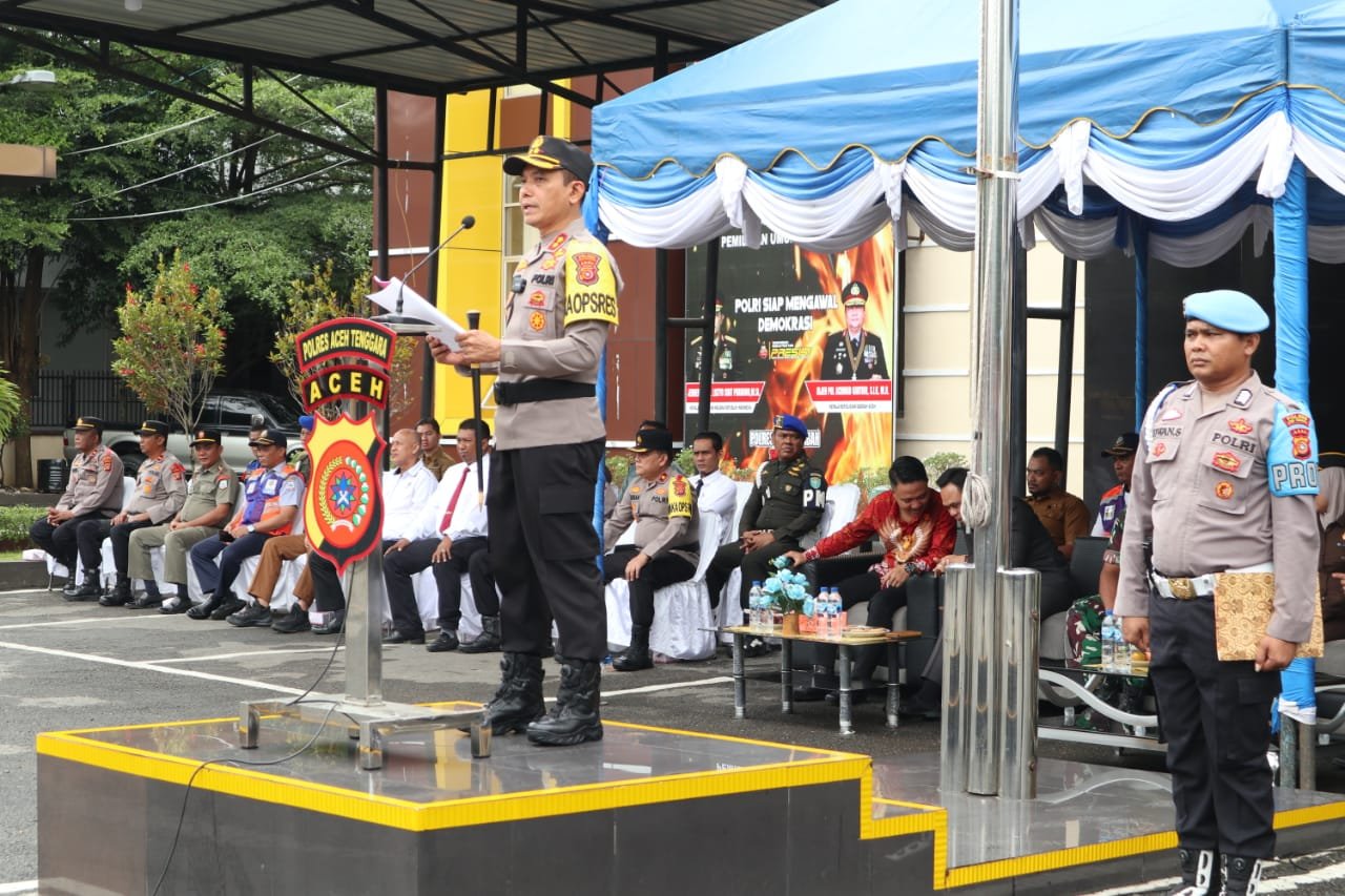 Kapolres Aceh Tenggara Pimpin Apel Gelar Pasukan Operasi Mantap Brata 2023-2024