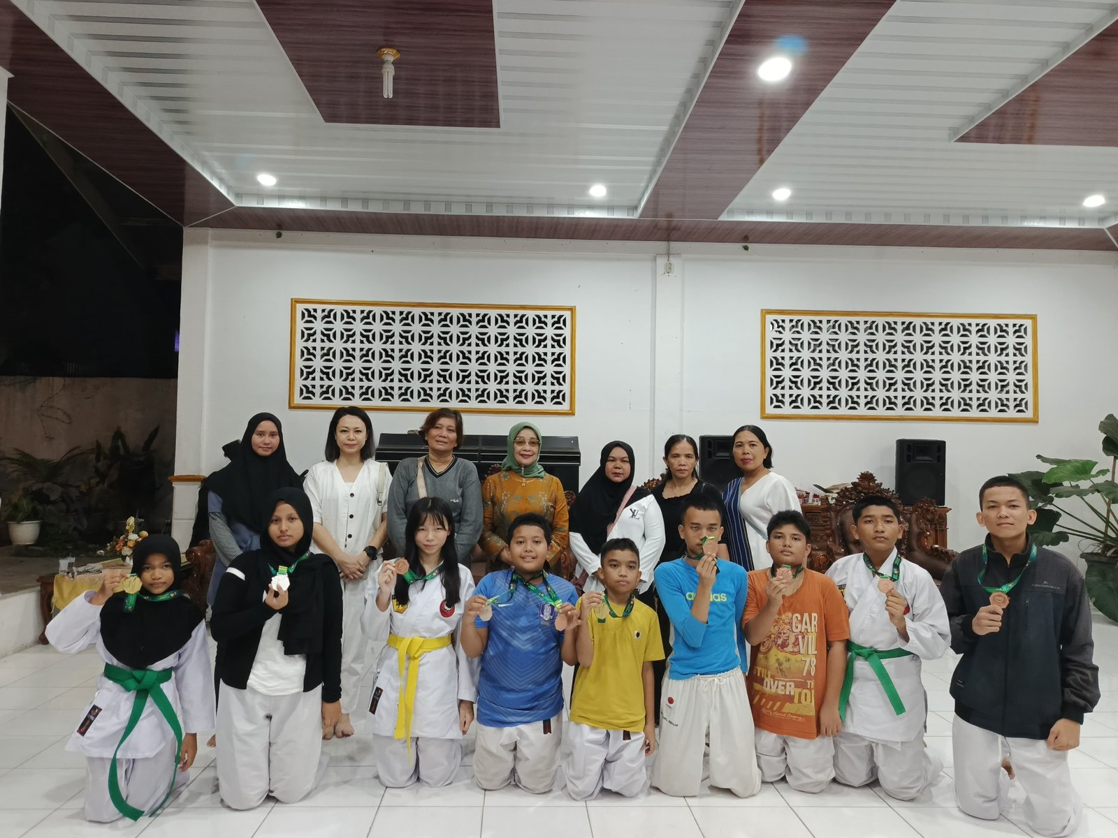 Plt. Bupati Labuhanbatu Sambut Kepulangan Atlet Peraih Medali Kejurda Karate Antar Dojo INKADO