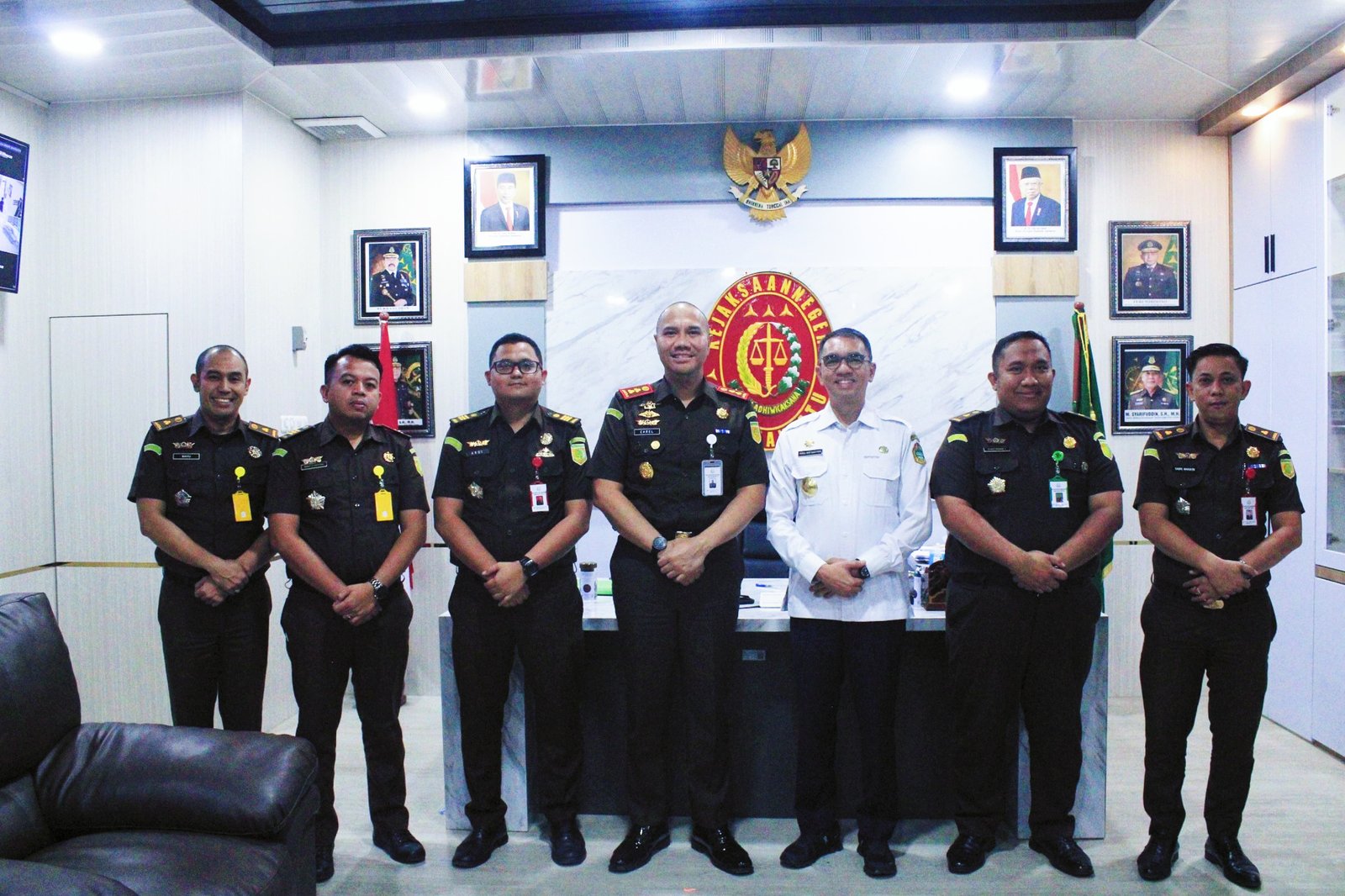 Pjs Bupati Sambangi Kantor Kejaksaan Negeri Labuhanbatu