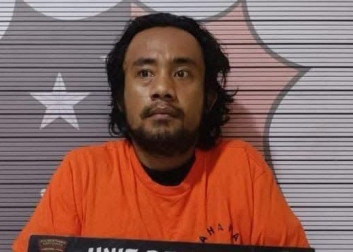 Bang Gondrong Ngaku Polisi Rampok Handphone Anak Polisi Ditangkap Sama Polisi