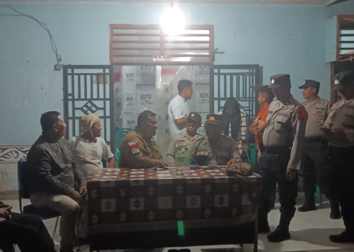 Polsek Bosar Maligas Bersinergi TNI, Polri, dan Pelaksana Pemilu dalam Pengamanan Kotak Suara Pemilu 2024