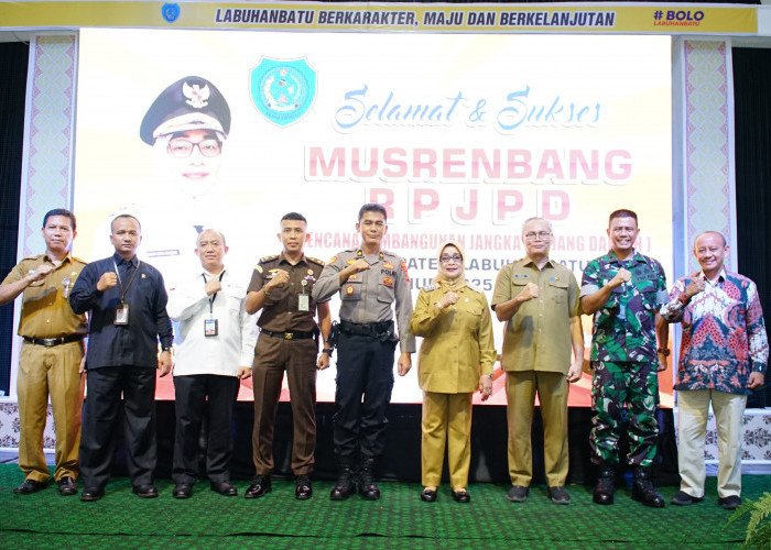 Plt. Bupati Buka Musrenbang RPJPD Kabupaten Labuhanbatu Tahun 2025 - 2045