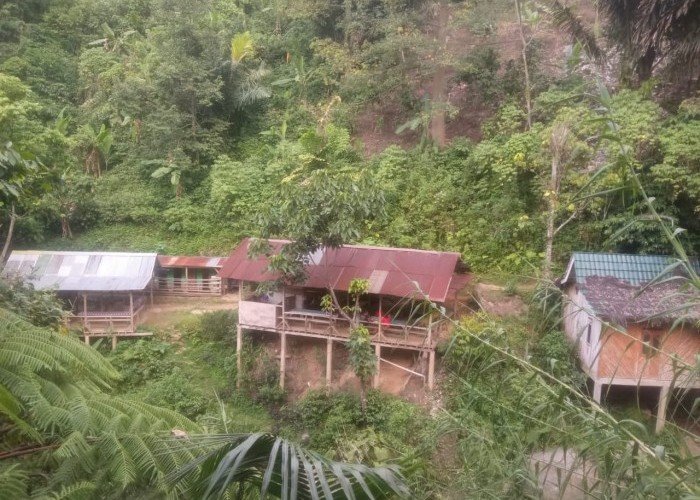 Belasan Warung di Timur DAS Curug Leuwihejo Didata Satpol PP