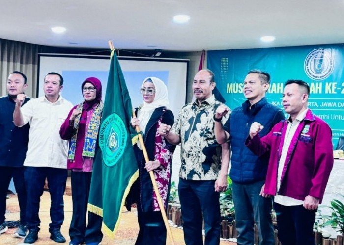 Diduga Belum Tamat Tapi Berambisi Menjadi Ketua Alumni UISU
