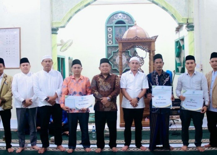 H. Jamri Pimpin Safari Ramadhan ke Masjid Al Hidayah Kecamatan Panai Hilir