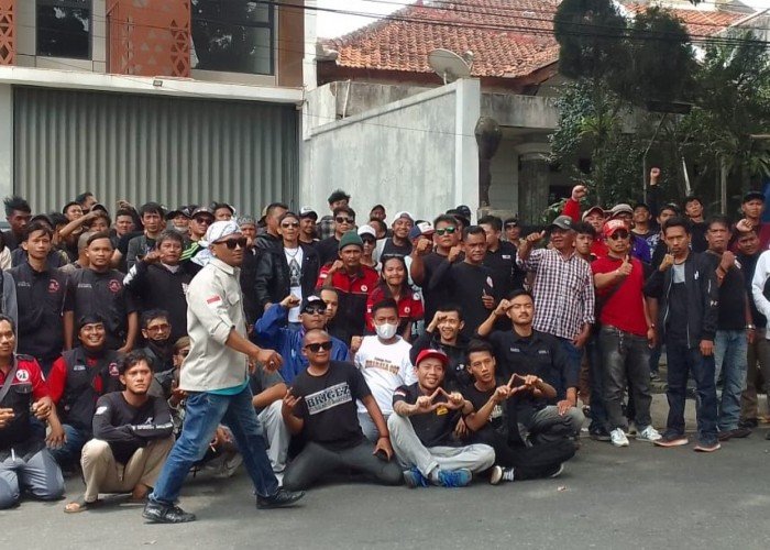 Ayep Zaki dan Boby Maulana Berkomitmen Meningkatkan Pendapatan Daerah