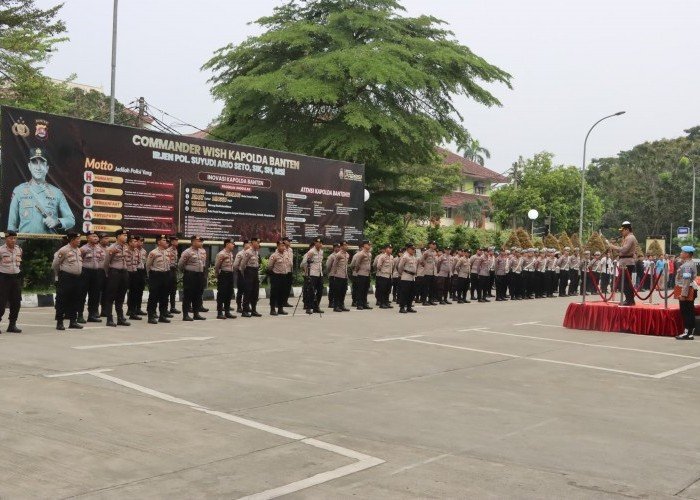Kapolresta Tangerang Pimpin Apel Gelar Pasukan Pengamanan Malam Takbir Idul Adha 1446 H