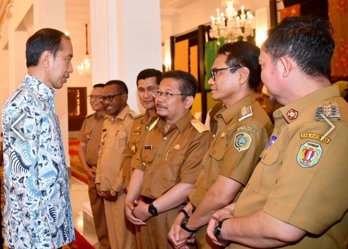 Pj. Bupati Agara M.Syakir.M.Si Hadiri Rapat koordinasi di Istana Kepresidenan
