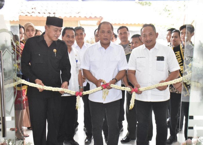 Bupati Karanganyar Resmikan Gedung Disparpora Karanganyar  Habiskan APBD Rp.5,8 Miliar