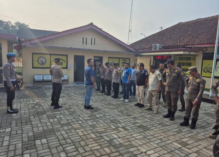 Persiapan Siaga Malam Idul Adha 1446 H, Polsek Nanggung Adakan Apel Gabungan