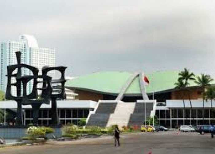 Menjadi Anggota DPR: Belajar Pada Warga RW.16 Palmerah