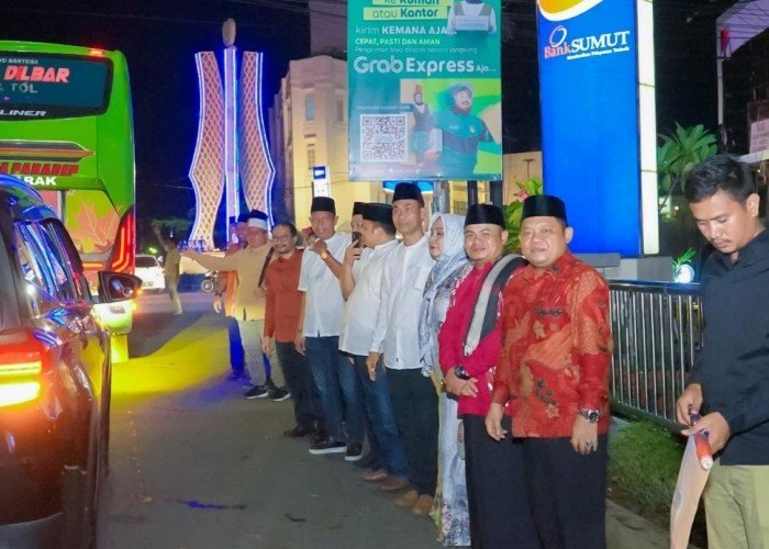 Wabup Labuhanbatu Lepas Jamaah Manasik Haji Akbar Bank Sumut Tahun 2025