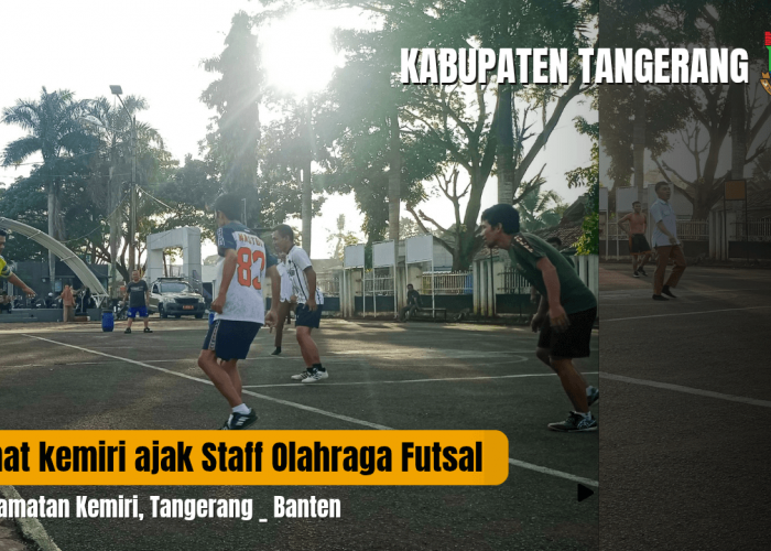 Camat Kemiri Hendarto Ajak Staffnya Berolahraga Bermain Futsal 