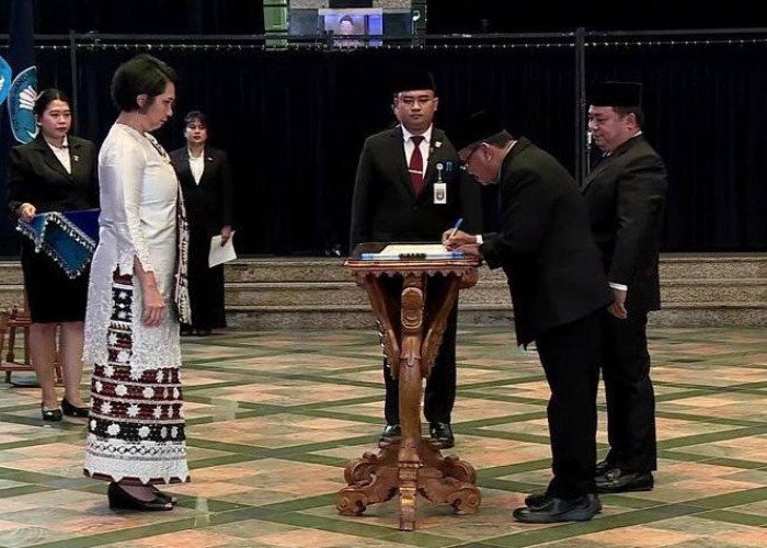 Prof Baharuddin Dilantik Sebagai Rektor Unimed Periode 2023 – 2027