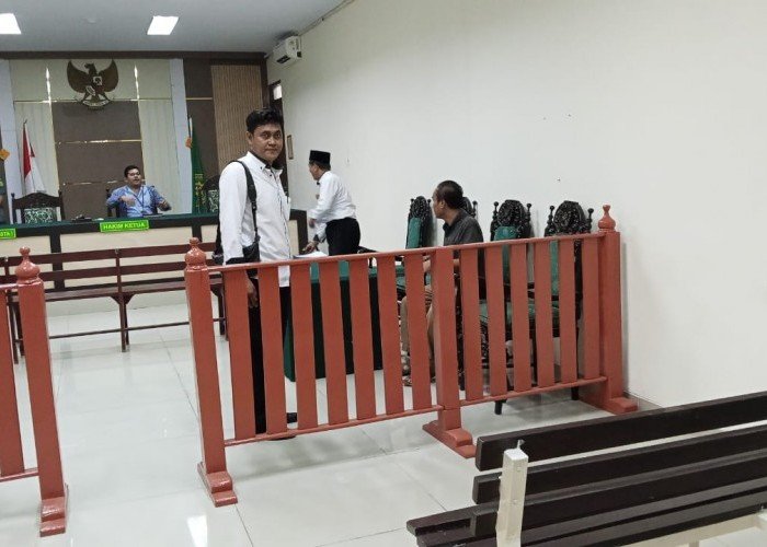 Tidak Selalu Tuntutan Harus Sama Dengan Dakwaan