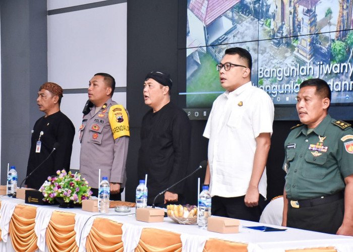 Bupati Karanganyar Tegaskan Ciptakan Pemilu Damai di Tahun 2024 Karanganyar Harus Bersih dari Bendera Parpol