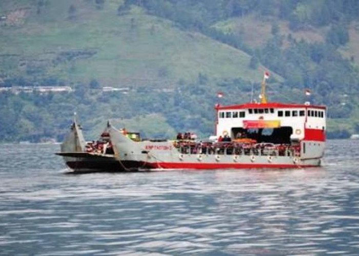 Menjelang Nataru, KSOPP Pastikan Kapal di Danau Toba Penuhi Standar