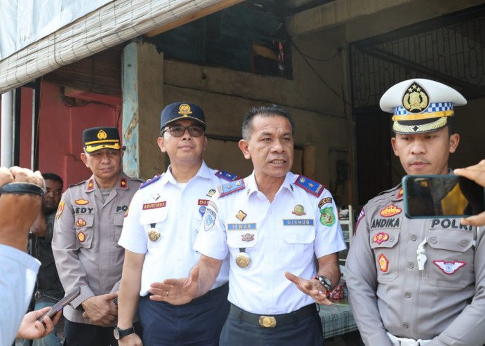 Kadishub Sumut Turun Langsung Pada Penertiban Lalu Lintas di Jalan Jamin Ginting