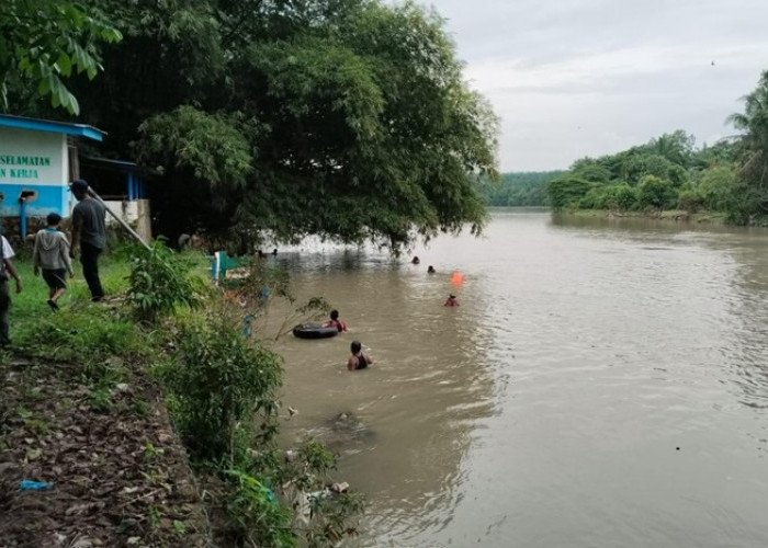 Seorang Remaja Hanyut di Sungai Bah Bolon Belum Juga Ditemukan