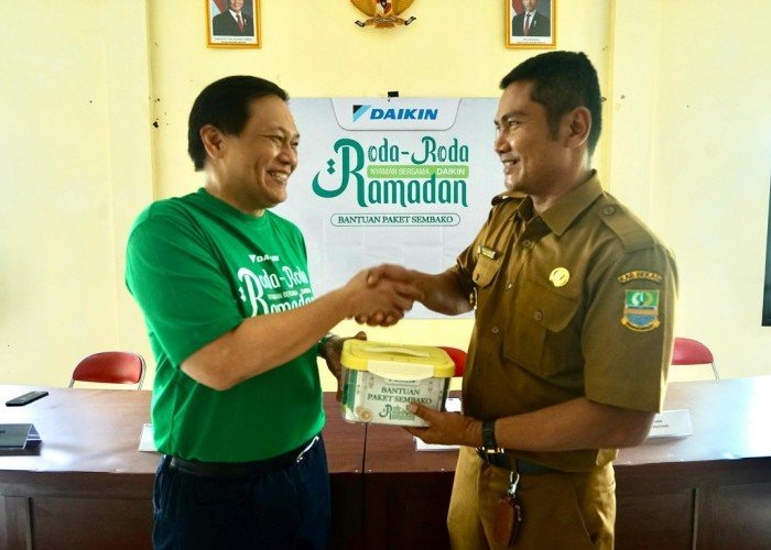 Lewat “Roda Roda Ramadan,” DAIKIN Salurkan Lebih Dari 1.000 Paket Sembako