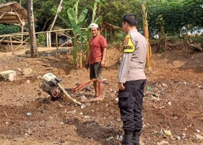 Dukung Ketahanan Pangan, Bhabinkamtibmas Polsek Serang Polresta Serkot Monitoring dan Pendampingan