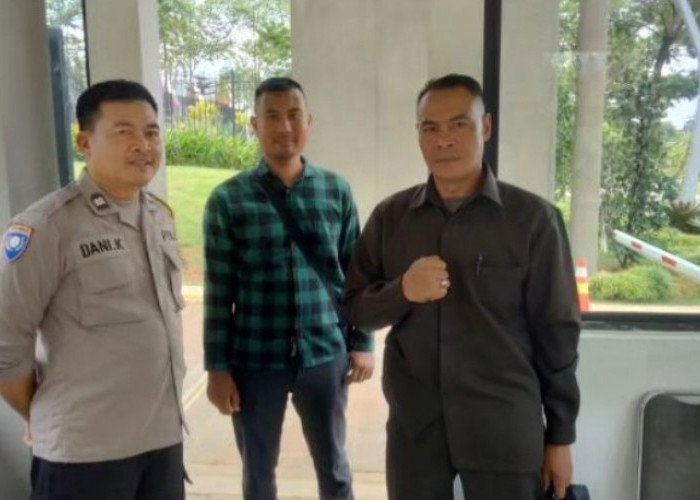 Bhabinkamtibmas Polsek Sukaraja Polres Bogor Kontrol Pos Security Dalam Rangka Menciptakan Harkamtibmas