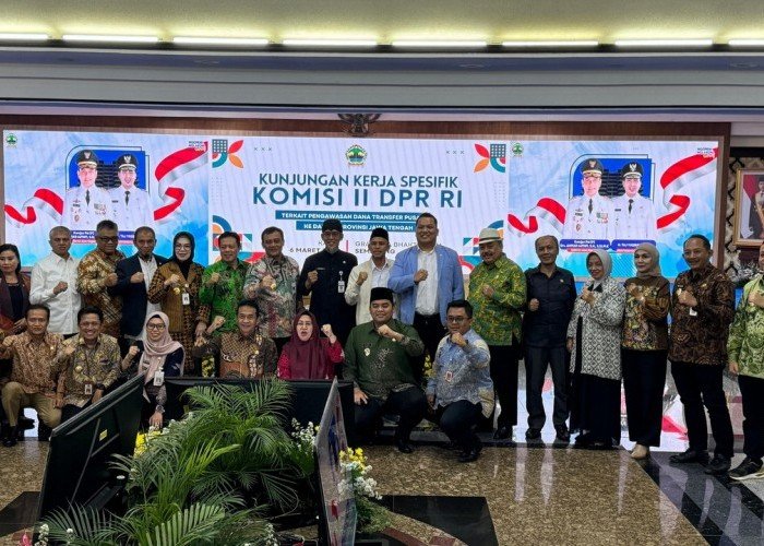 Kunjungan Kerja Komisi II DPR RI di Jawa Tengah