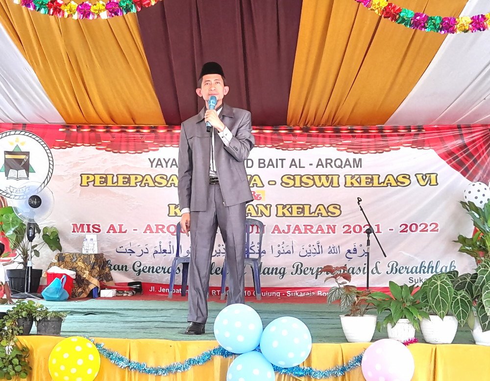 KH. Agus Salim, LC Wakil Ketua DPRD Kab. Bogor Hadiri Acara Pelepasan Siswa Siswi Kelas VI dan Kenaikan Kelas