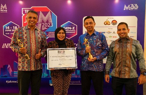 Hattrick! JXB Kembali Raih 3 Penghargaan Markplus Tiga Tahun Berturut-turut