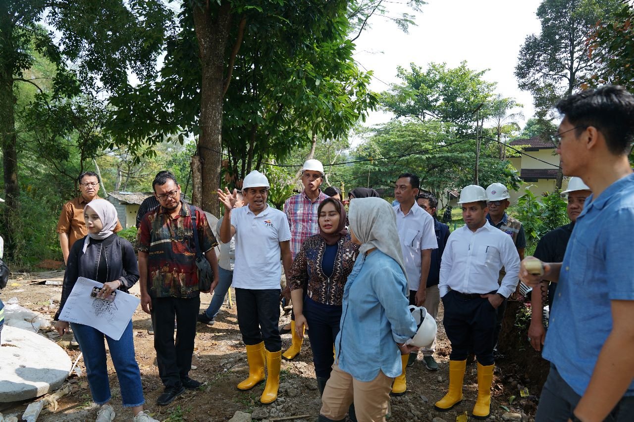 Jajaran Direksi Tinjau Pembangunan The Tavia Heritage Resort & The Tavia Bobocabin, Puncak