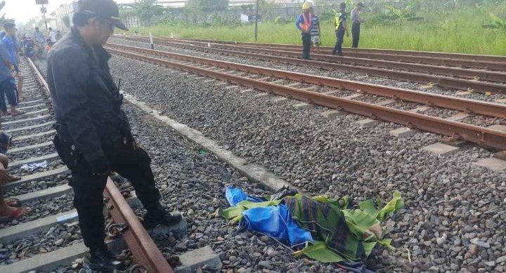 Tersambar Kereta Maharani, Pria Ini Tewas di Tempat